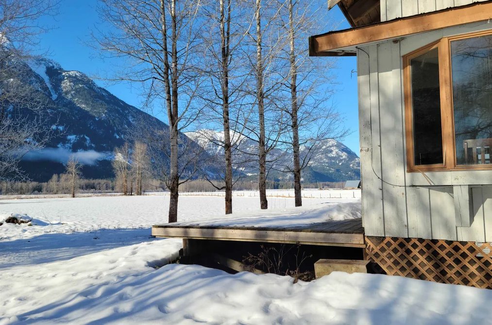 8687 PEMBERTON MEADOWS, Pemberton BC V0N 2L2, Pemberton BC — Residential for Sale - Photo 7