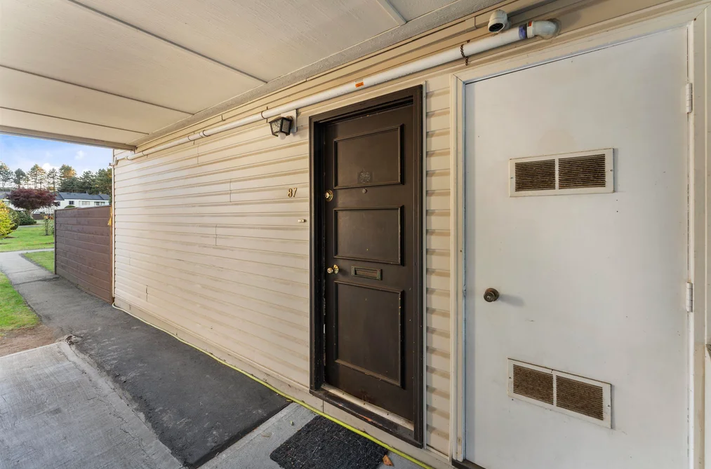 87 14135 104 AVENUE, Surrey BC V3T 1X6, Surrey BC — Residential for Sale - Photo 2