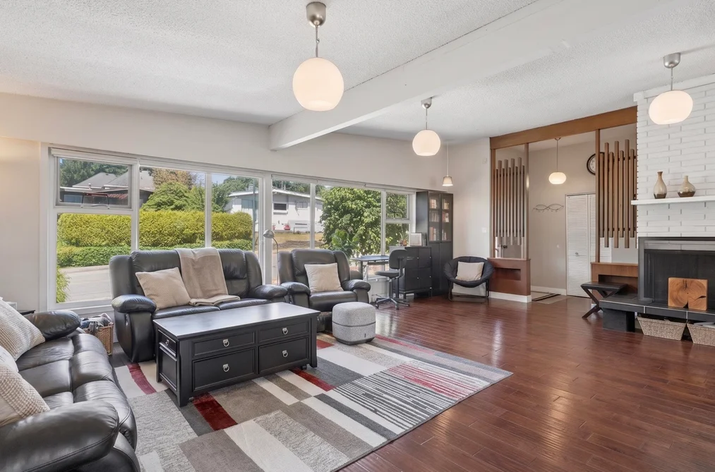 87 MUNDY STREET, Coquitlam BC V3K 5L5, Coquitlam BC — Residential for Sale - Photo 2