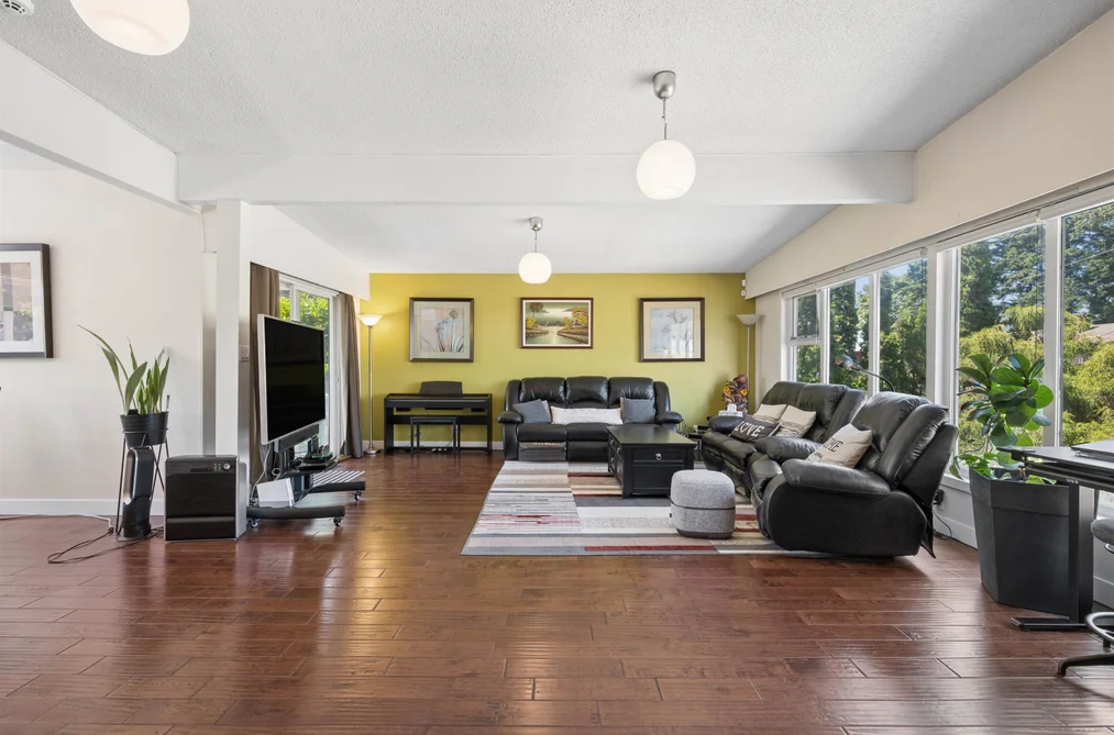 87 MUNDY STREET, Coquitlam BC V3K 5L5, Coquitlam BC — Residential for Sale — Photo 5 of 24