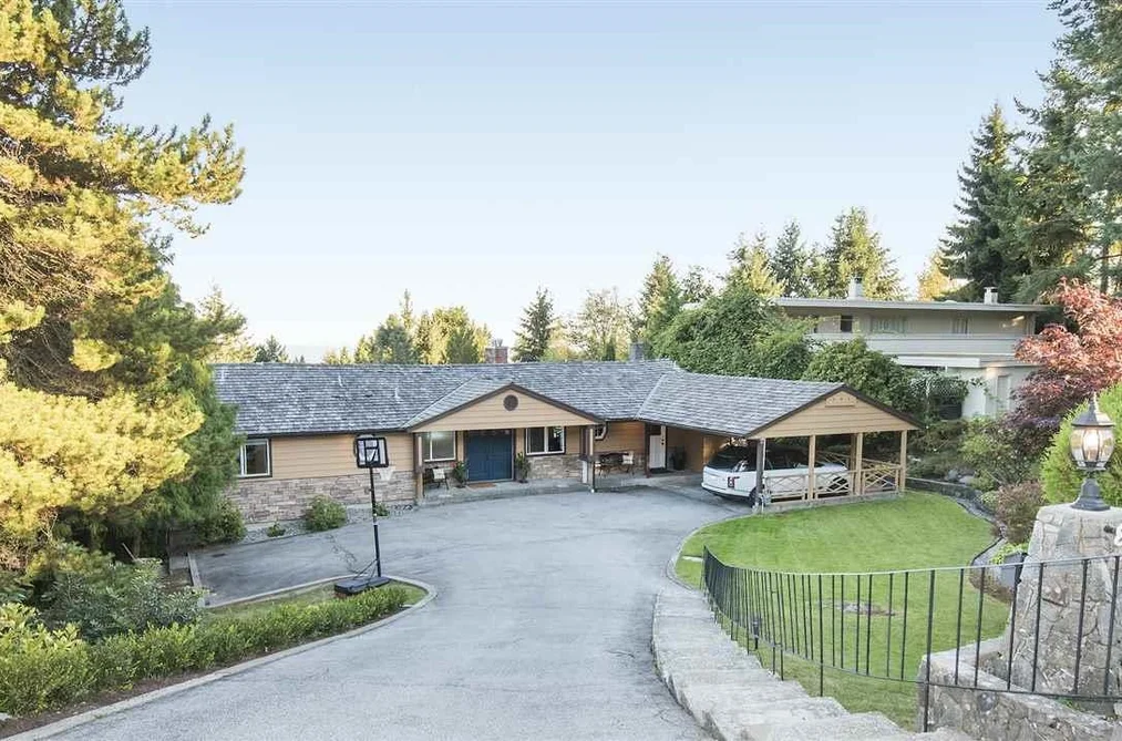 House for sale at 870 Greenwood Road West Vancouver British Columbia - MLS: R3119317