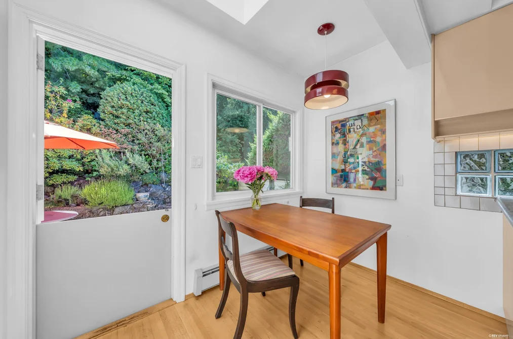 870 LEYLAND STREET, West Vancouver BC V7T 2L4, West Vancouver BC — Residential for Sale — Photo 16 of 35