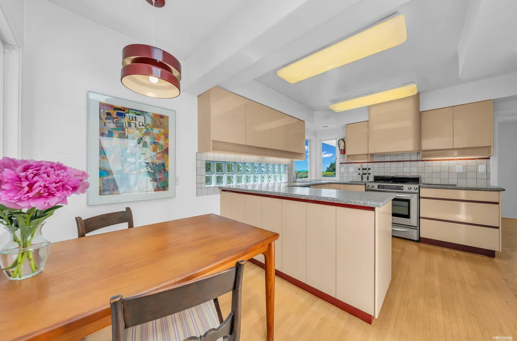 870 LEYLAND STREET, West Vancouver BC V7T 2L4, West Vancouver BC — Residential for Sale — Photo 17 of 35