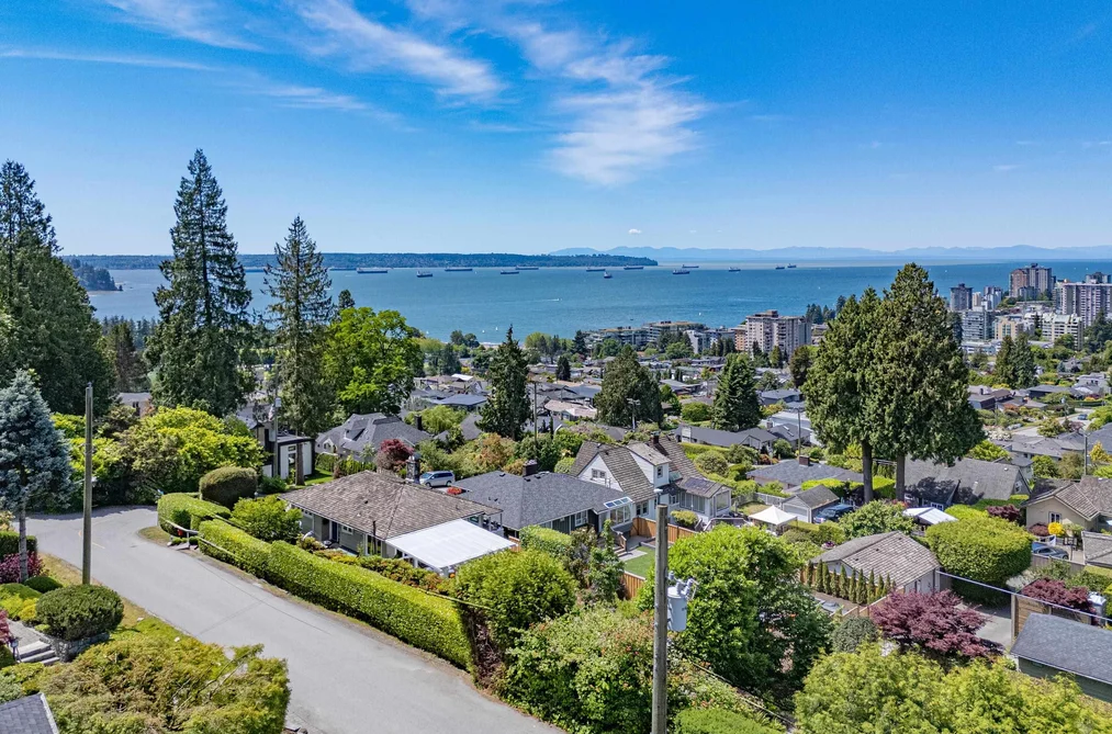 870 LEYLAND STREET, West Vancouver BC V7T 2L4, West Vancouver BC — Residential for Sale — Photo 34 of 35