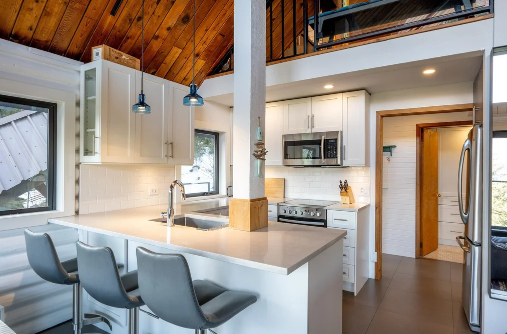 8706 WEDGEVIEW PLACE, Whistler BC V8E 0G1, Whistler BC — Residential for Sale - Photo 6