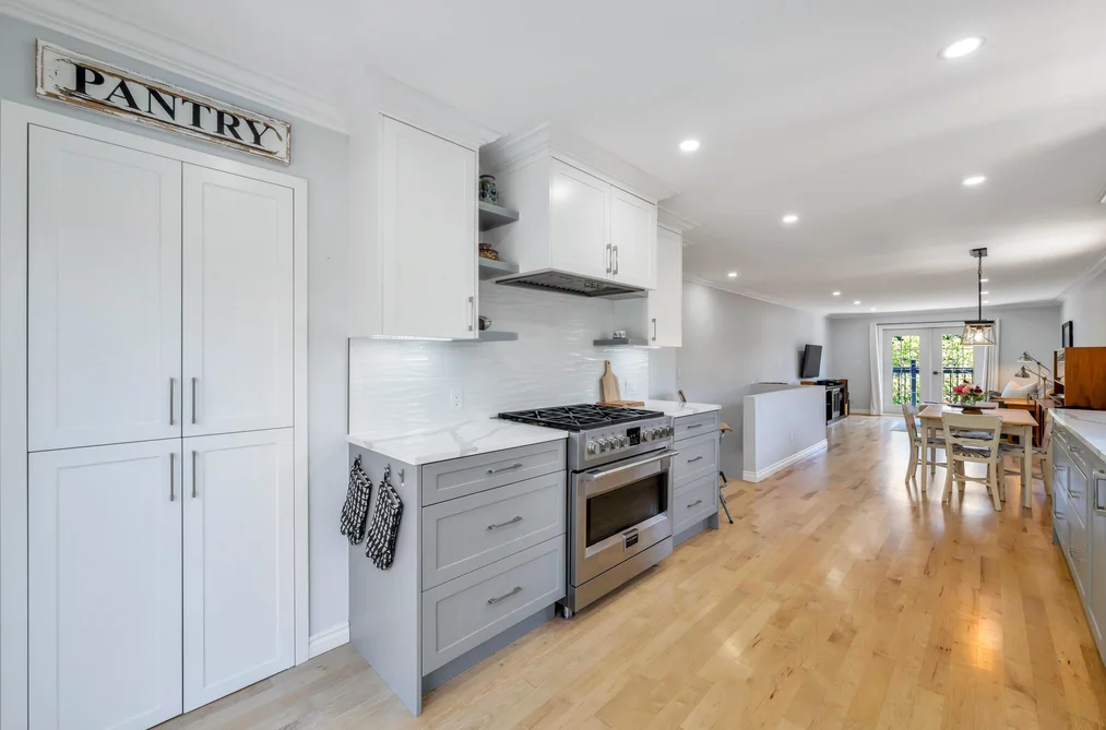 871 Kent St, White Rock, BC - MLS: R3154256