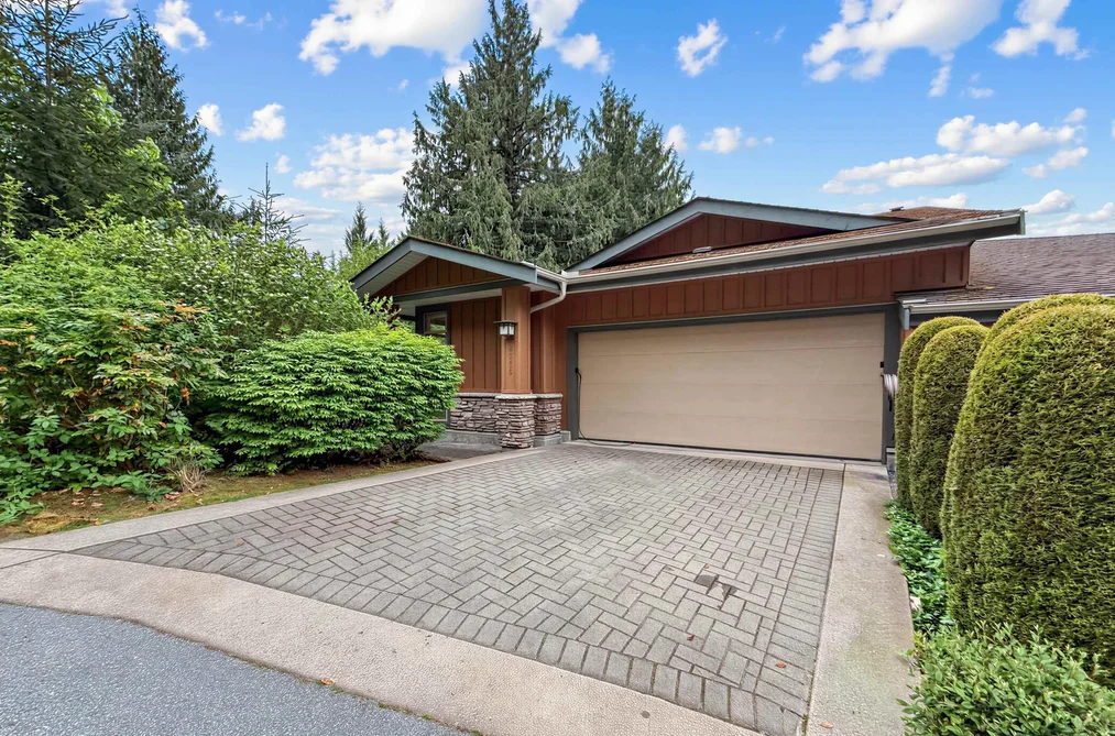 8725 SEASCAPE DRIVE, West Vancouver BC V7W 3J7, West Vancouver BC — Residential for Sale - Photo 2