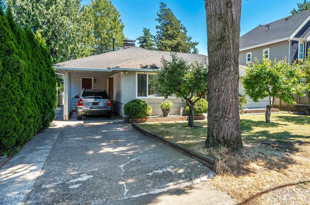 8726 154B STREET, Surrey BC V3S 3P1, Surrey BC — Residential for Sale — Photo 2 of 37