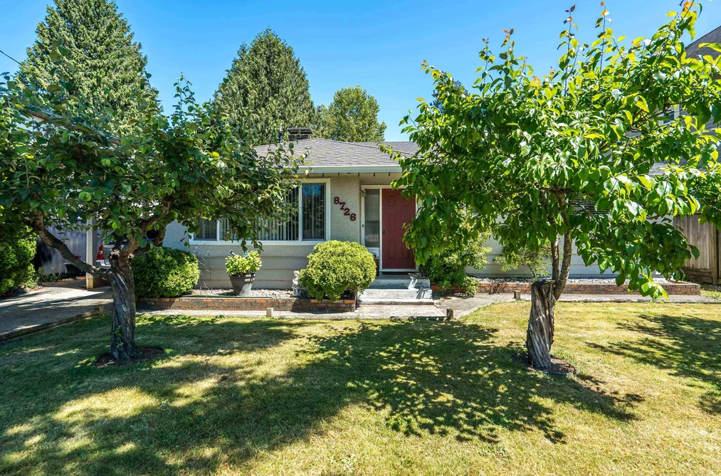 8726 154B STREET, Surrey BC V3S 3P1, Surrey BC — Residential for Sale — Photo 3 of 37