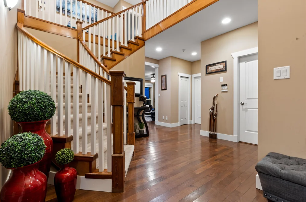 8741 163A STREET, Surrey BC V4N 1C3, Surrey BC — Residential for Sale - Photo 2