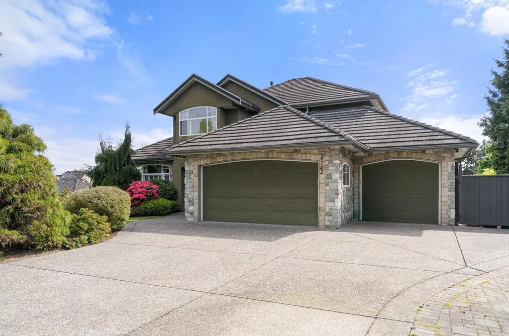 8742 166 STREET, Surrey BC V4N 5B2, Surrey BC — Residential for Sale - Photo 2