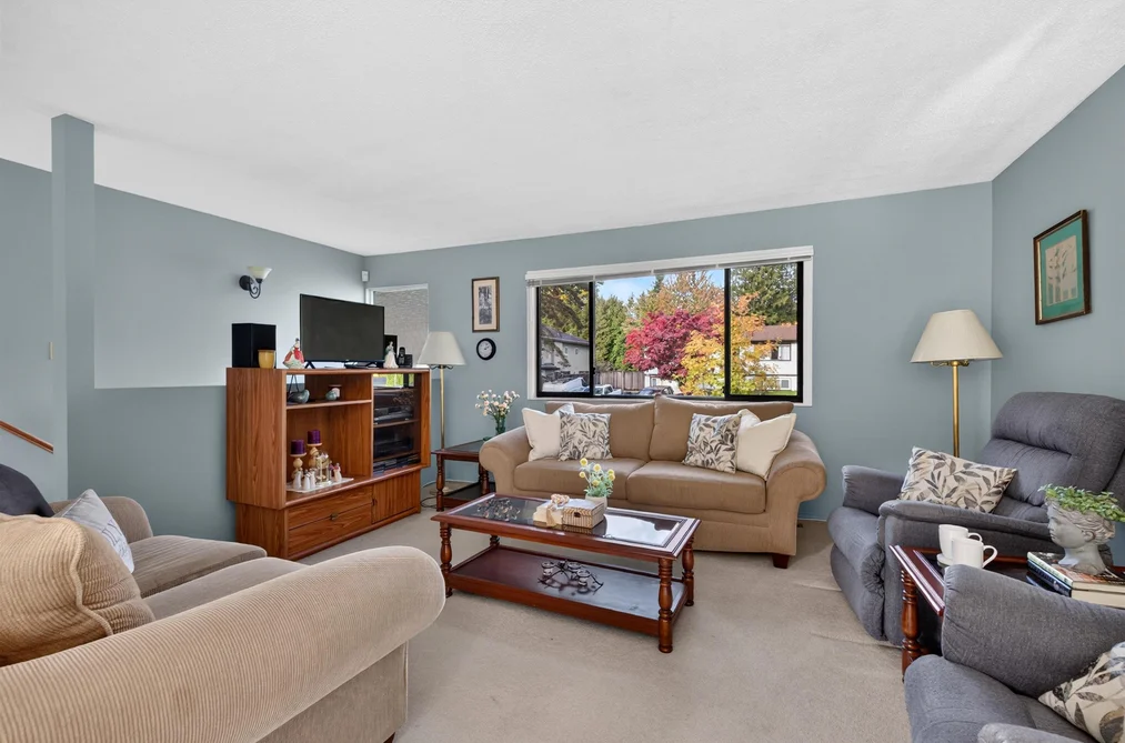 8746 Milton Drive, Surrey, BC - MLS: R3179654 - Photo 3 8746 Milton Drive, Surrey, BC - MLS: R3179654 - Photo 3