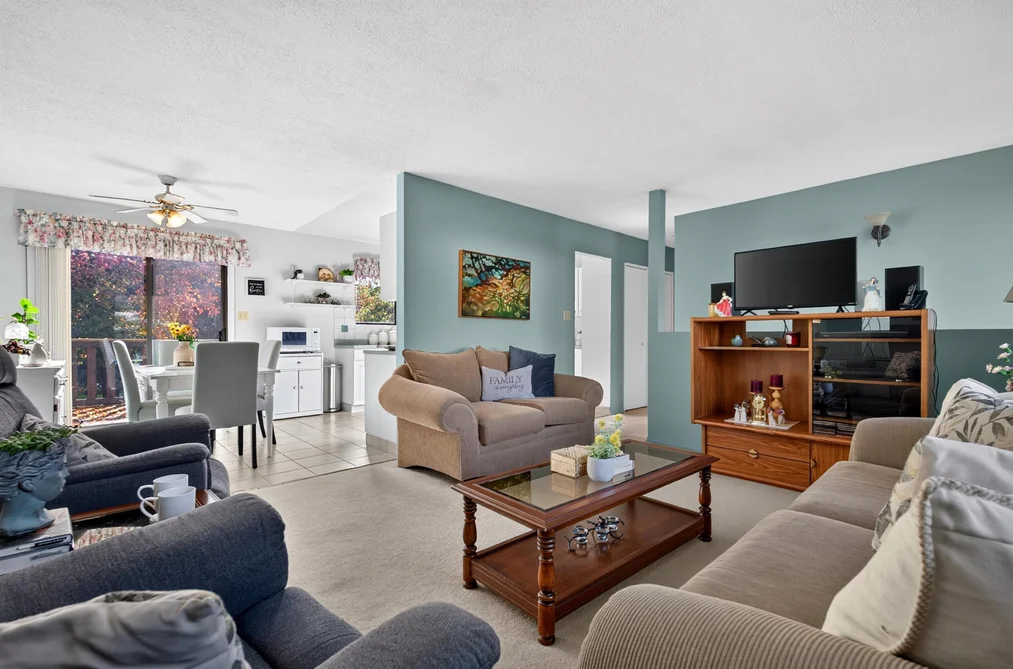 8746 Milton Drive, Surrey, BC - MLS: R3179654 - Photo 6 8746 Milton Drive, Surrey, BC - MLS: R3179654 - Photo 6