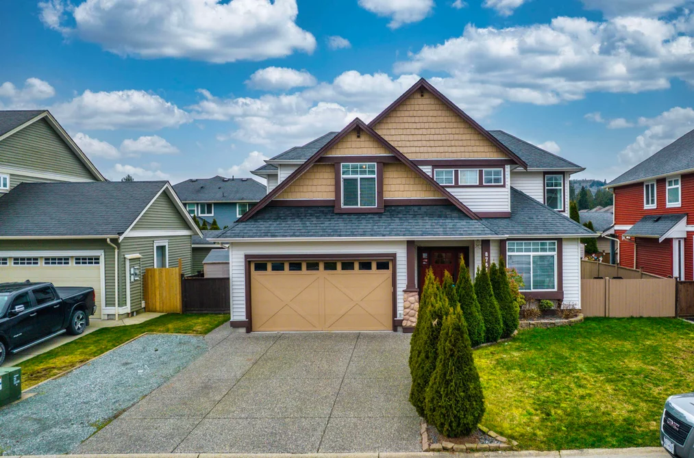 House for sale at 8761 Machell Street Mission British Columbia - MLS: R3092984