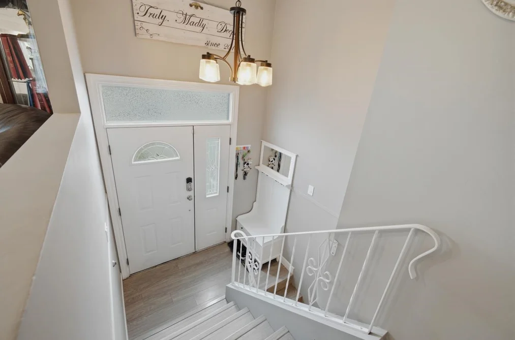8762 CORNWALL CRESCENT, Chilliwack BC V2P 7E6, Chilliwack BC — Residential for Sale — Photo 3 of 40