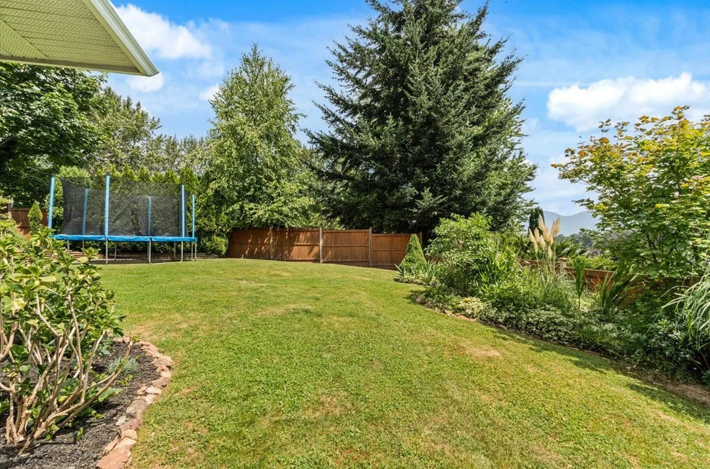8767 FREELAND PLACE, Chilliwack BC V2R 3J1, Chilliwack BC — Residential for Sale — Photo 4 of 40