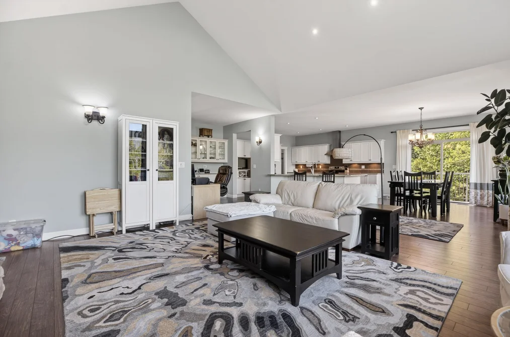 8768 JONES TERRACE, Mission BC V2V 0B3, Mission BC — Residential for Sale - Photo 4