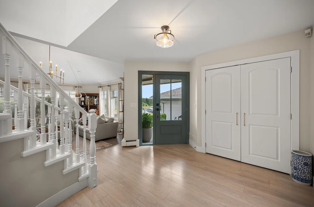877 166 STREET, Surrey BC V4A 9C4, Surrey BC — Residential for Sale — Photo 4 of 40