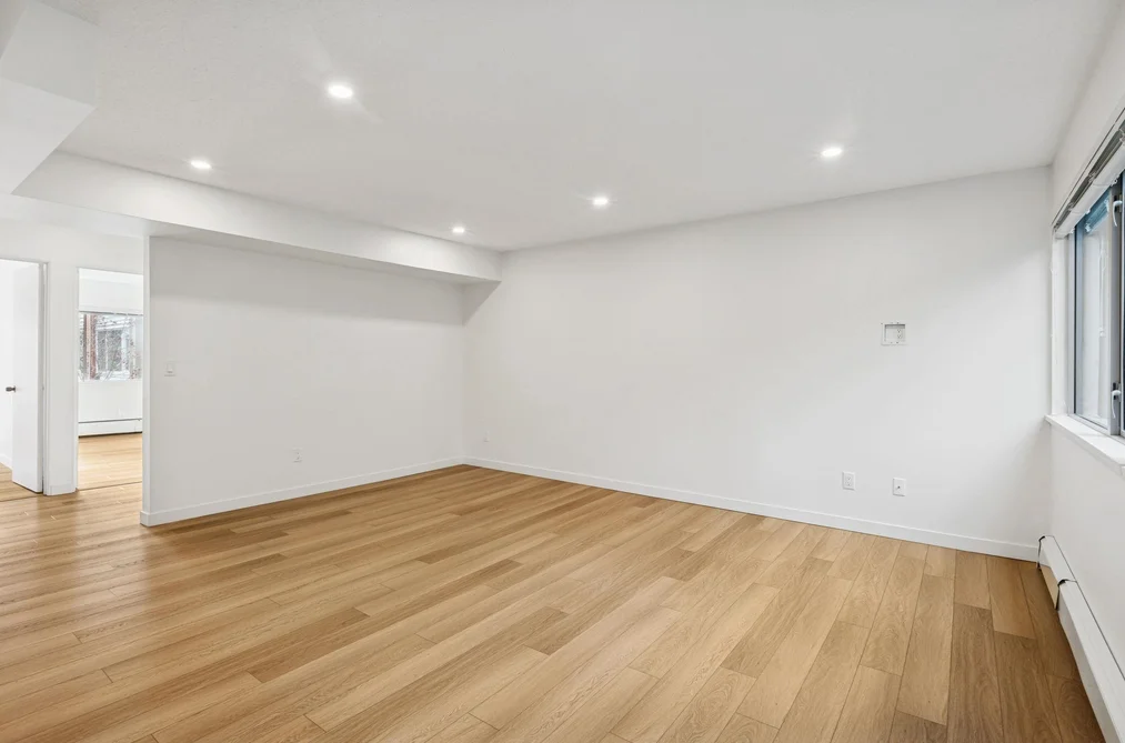 879 WESTVIEW CRESCENT, North Vancouver BC V7N 2L5, North Vancouver BC — Residential for Sale - Photo 2