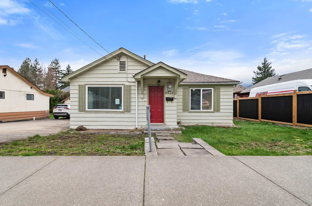 House for sale at 8825 Edward Street Chilliwack British Columbia - MLS: R3101767