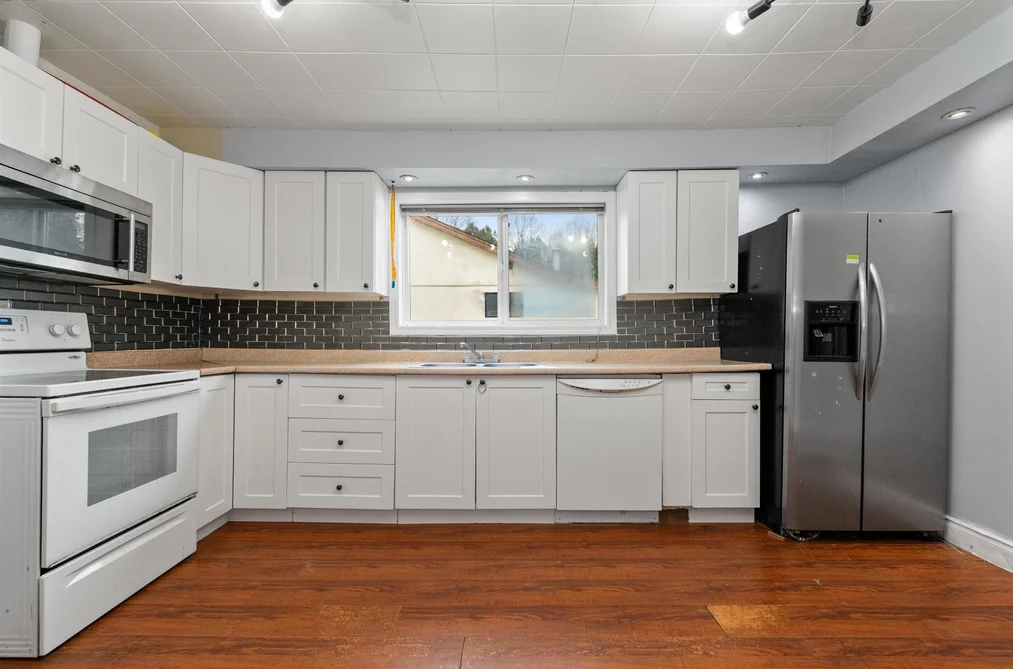 8825 EDWARD STREET, Chilliwack BC V2P 4C8, Chilliwack BC — Residential for Sale - Photo 6