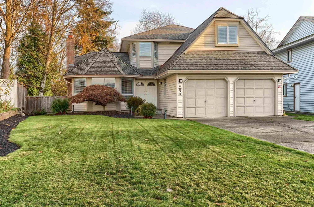 House for sale at 8832 143 Street Surrey British Columbia - MLS: R3168786