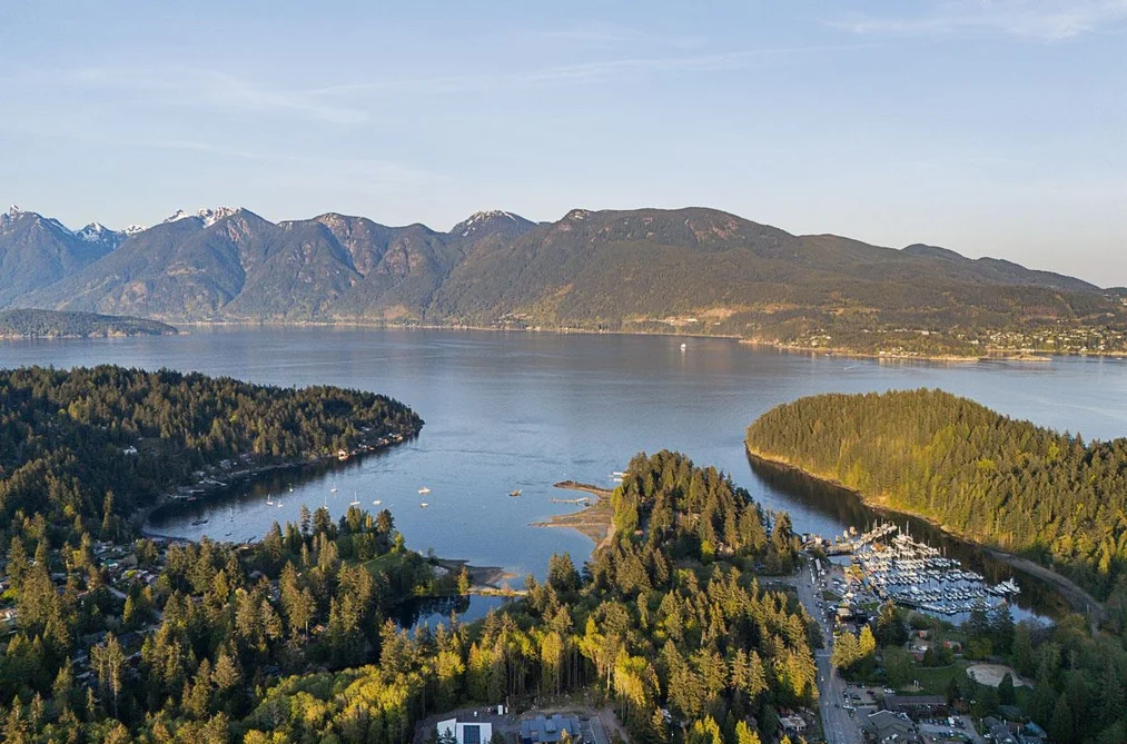 House for sale at 885 Rivendell Drive Bowen Island British Columbia - MLS: R3079649