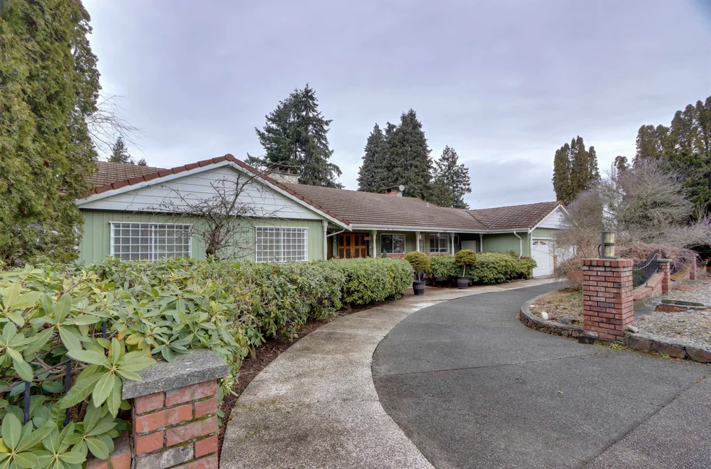 House for sale at 8850 Delvista Drive Delta British Columbia - MLS: R3094256