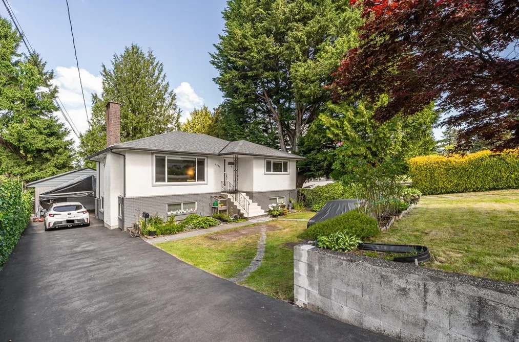 House for sale at 8857 Russell Drive Delta British Columbia - MLS: R3125346