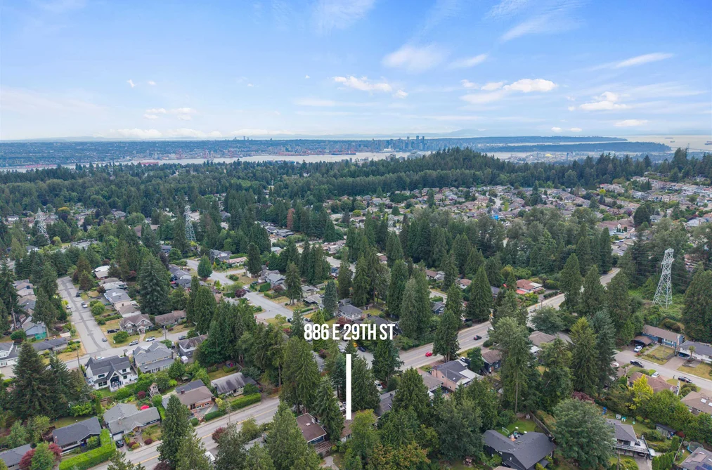 House for sale at 886 E 29th Street North Vancouver British Columbia - MLS: R3159241