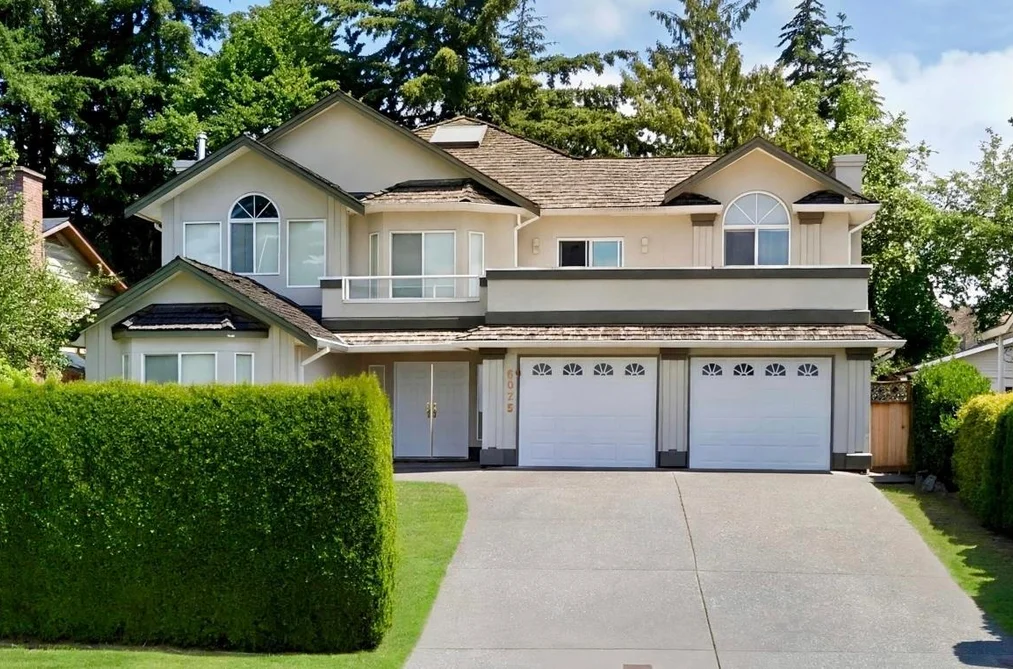 House for sale at 8868 112 Street Delta British Columbia - MLS: R3161194