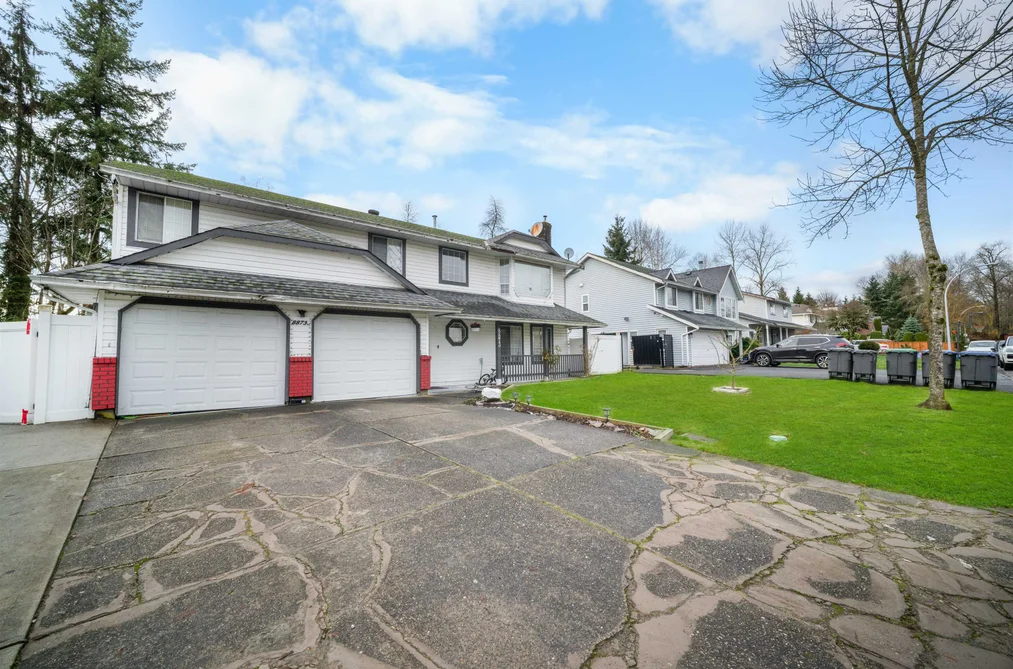 8873 143A STREET, Surrey BC V3V 7P7, Surrey BC — Residential for Sale - Photo 2