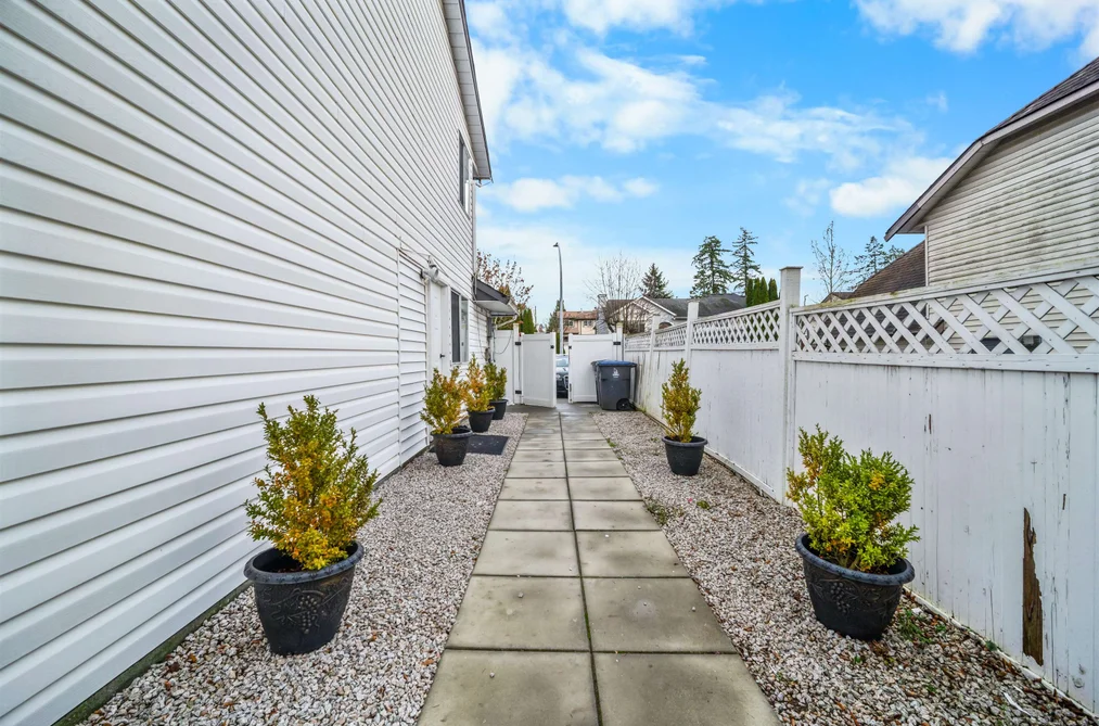 8873 143A STREET, Surrey BC V3V 7P7, Surrey BC — Residential for Sale - Photo 6