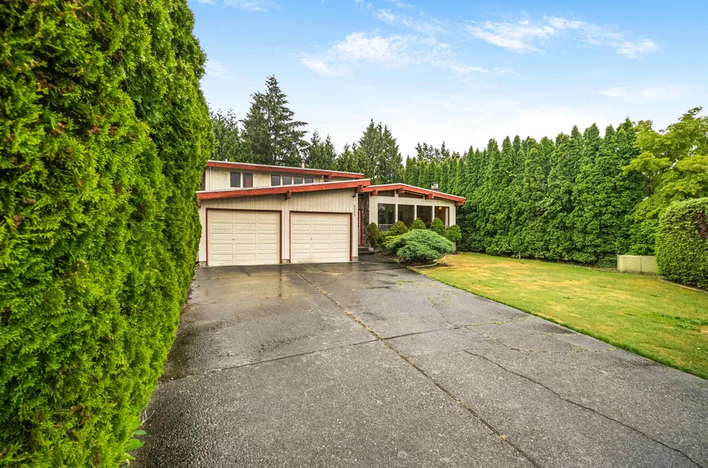 House for sale at 8880 Carmichael Street Richmond British Columbia - MLS: R3143270