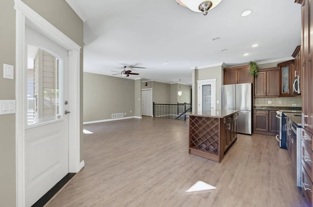 8886 Emiry Street, Mission, BC - MLS: R3164836 - Photo 12 8886 Emiry Street, Mission, BC - MLS: R3164836 - Photo 12