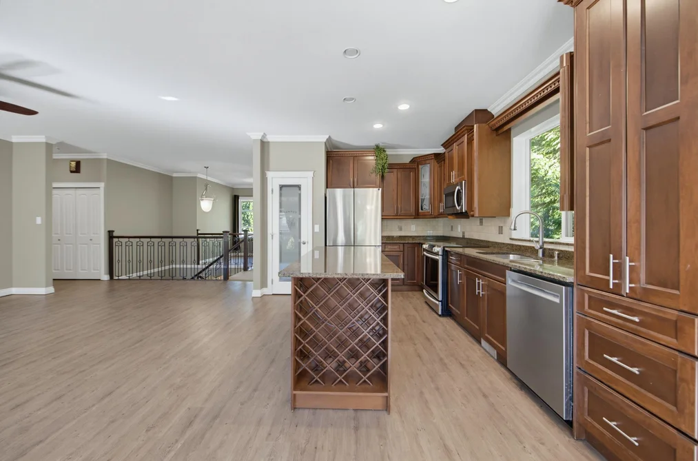 8886 Emiry Street, Mission, BC - MLS: R3164836 - Photo 8 8886 Emiry Street, Mission, BC - MLS: R3164836 - Photo 8