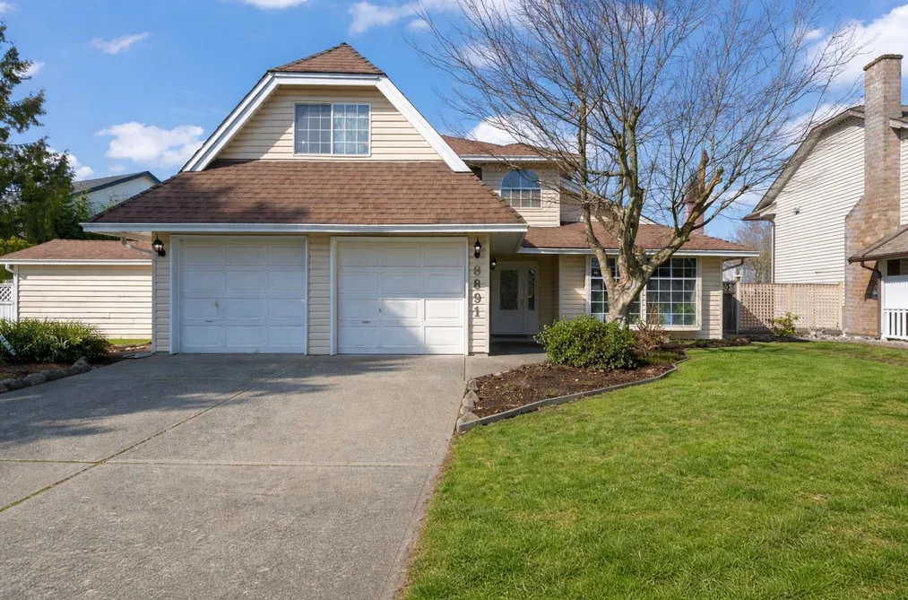 House for sale at 8891 157 Street Surrey British Columbia - MLS: R3164489
