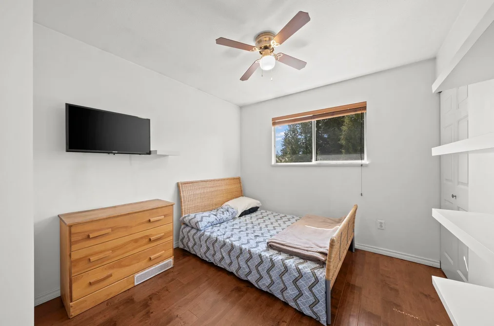 8891 157 Street, Surrey, BC - MLS: R3164489 - Photo 13 8891 157 Street, Surrey, BC - MLS: R3164489 - Photo 13