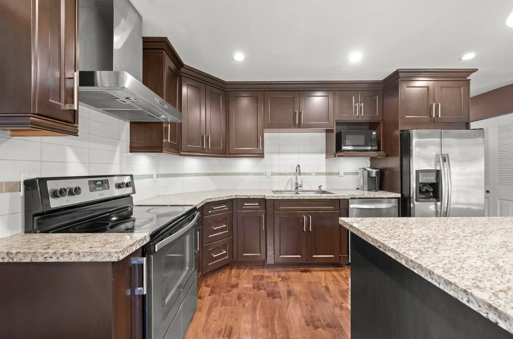 8891 157 STREET, Surrey BC V4N 2Y8, Surrey BC — Residential for Sale - Photo 2