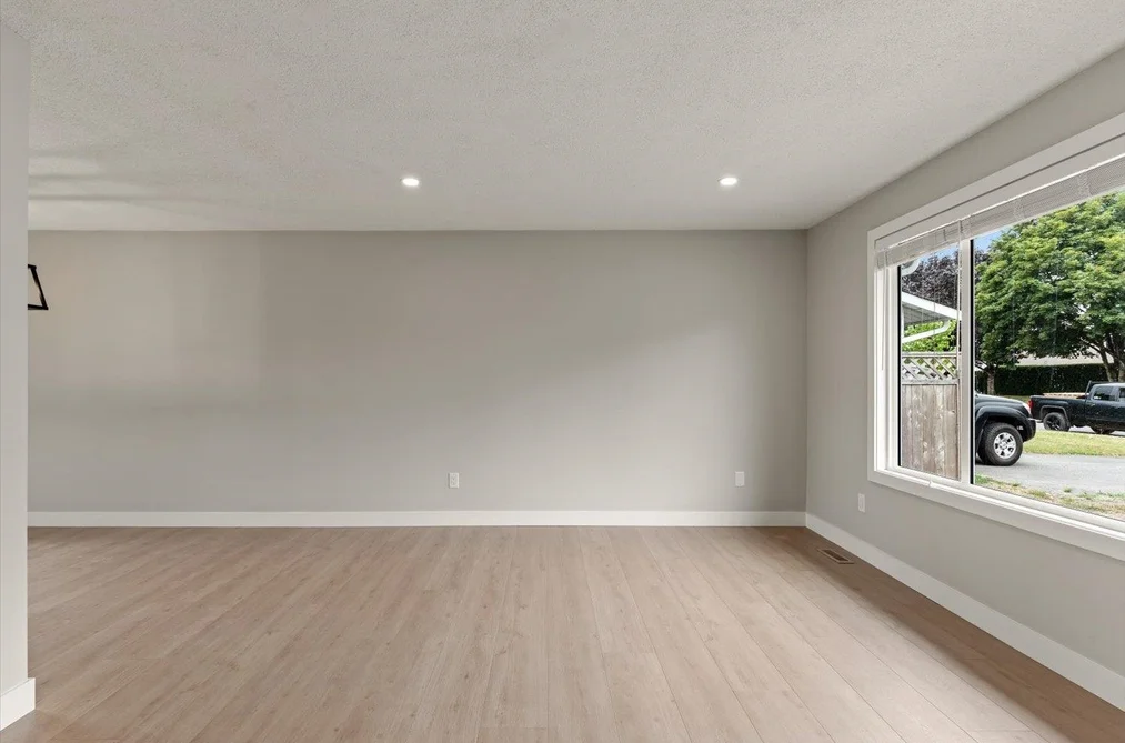 8900 CHARLES STREET, Chilliwack BC V2P 7H8, Chilliwack BC — Residential for Sale — Photo 6 of 31