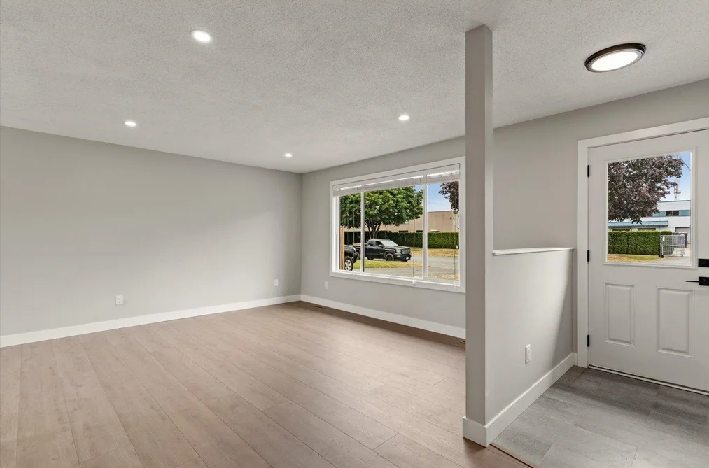 8900 CHARLES STREET, Chilliwack BC V2P 7H8, Chilliwack BC — Residential for Sale — Photo 7 of 31