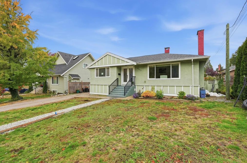 8922 Shepherd Way, Delta, BC - House for Sale - Photo 2 of 40 8922 Shepherd Way, Delta, BC - House for Sale - Photo 2 of 40