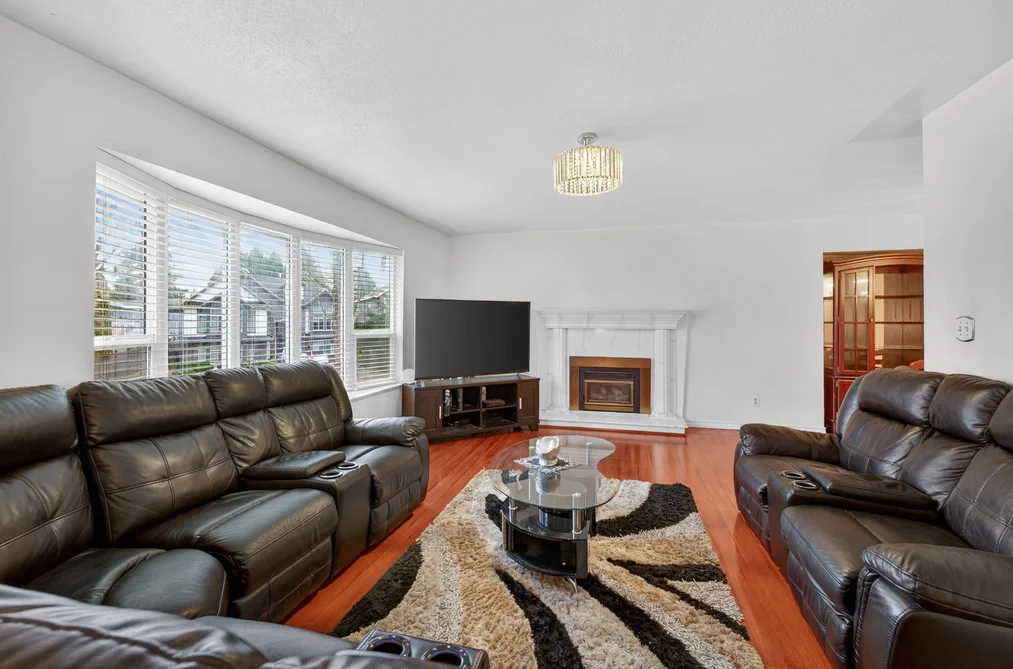House for sale at 8927 146a Street Surrey British Columbia - MLS: R3110745