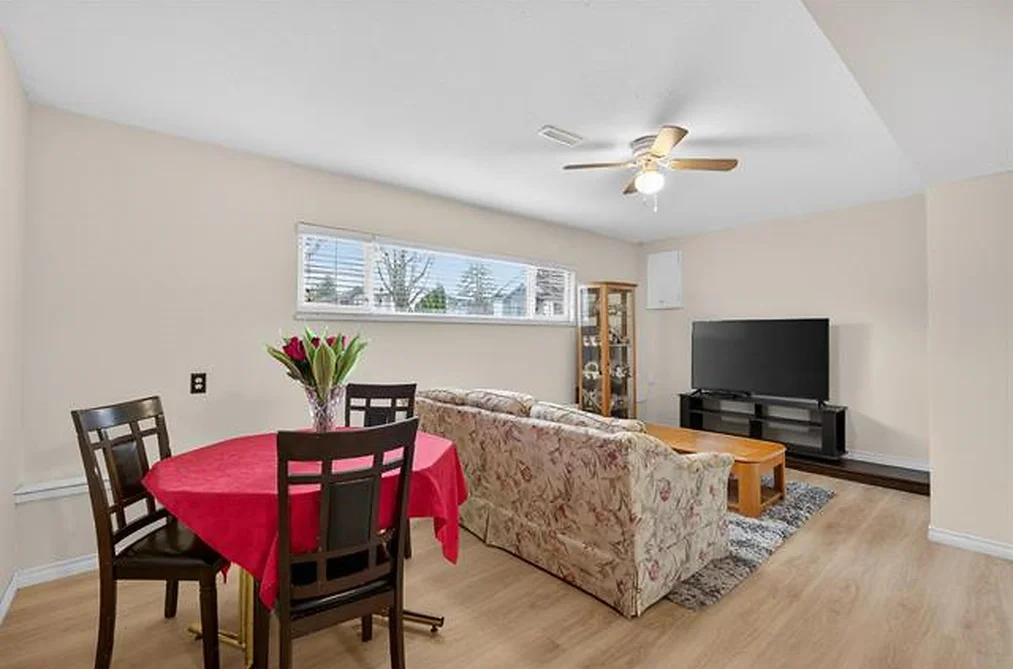 8927 146A Street, Surrey, BC - House for Sale - Photo 12 of 23 8927 146A Street, Surrey, BC - House for Sale - Photo 12 of 23