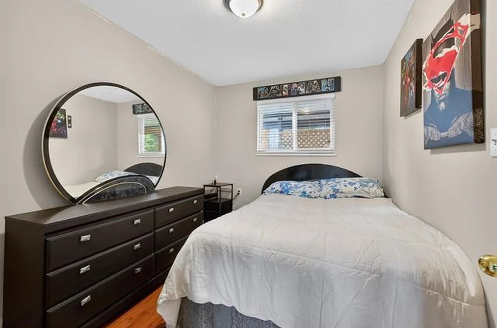 8927 146A Street, Surrey, BC - House for Sale - Photo 15 of 23 8927 146A Street, Surrey, BC - House for Sale - Photo 15 of 23