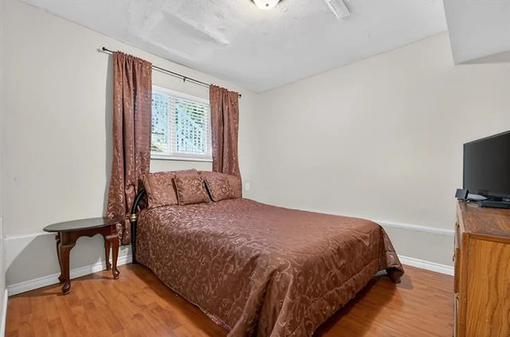 8927 146A Street, Surrey, BC - House for Sale - Photo 16 of 23 8927 146A Street, Surrey, BC - House for Sale - Photo 16 of 23