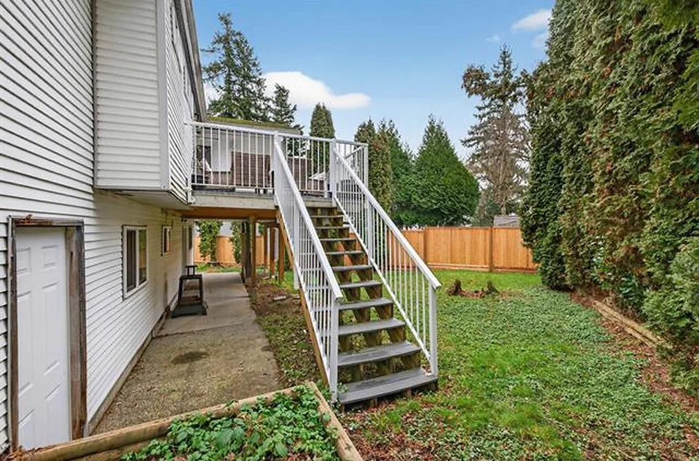 8927 146A Street, Surrey, BC - House for Sale - Photo 21 of 23 8927 146A Street, Surrey, BC - House for Sale - Photo 21 of 23