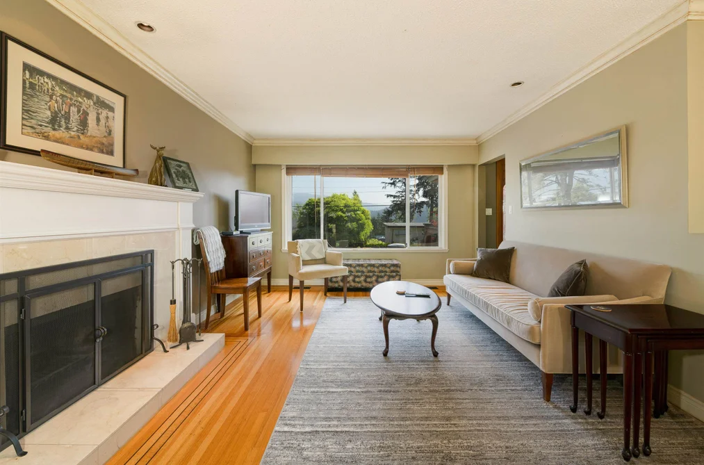 893 FRIAR CRESCENT, North Vancouver BC V7G 1M5, North Vancouver BC — Residential for Sale - Photo 4