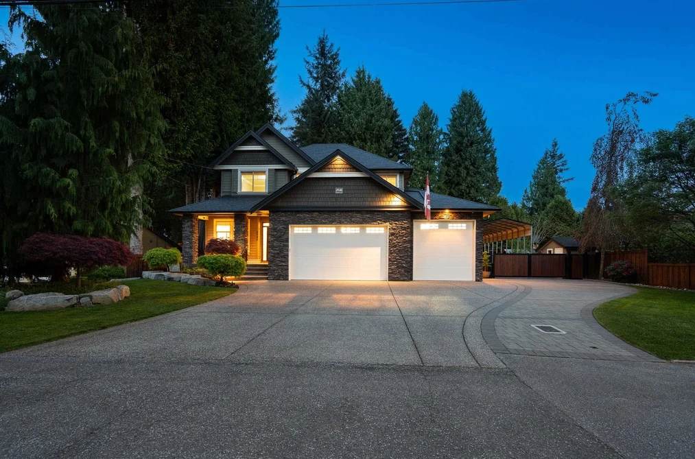 8946 WRIGHT STREET, Langley BC V1M 3T2, Langley BC — Residential for Sale - Photo 2