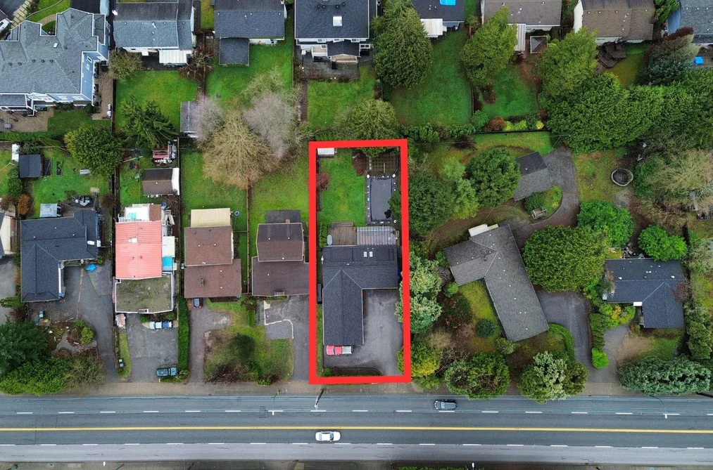 House for sale at 895 Como Lake Avenue Coquitlam British Columbia - MLS: R3048547